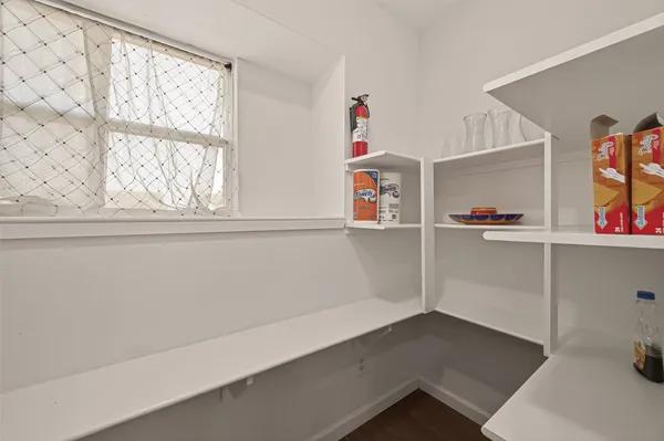 $2,400 | 8307 Carvel Lane, Houston, TX 77036