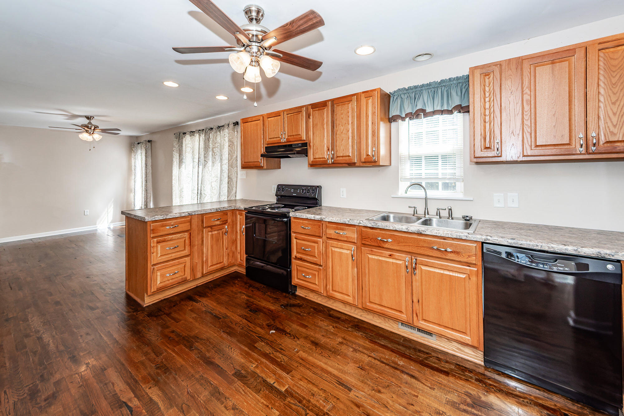 156 Hidden Hills Road Cross, SC 29436 - Photo 18 of 48 18