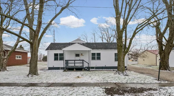 $159,900 | 216 North Locust Street, Ludlow, IL 60949
