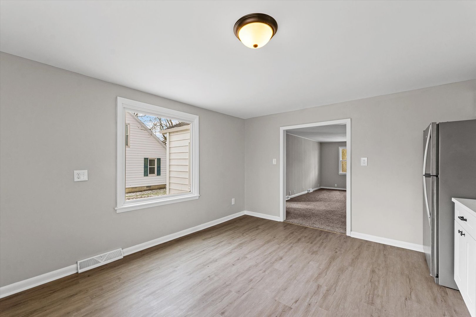 216 North Locust Street Ludlow, IL 60949 - Photo 13 of 30