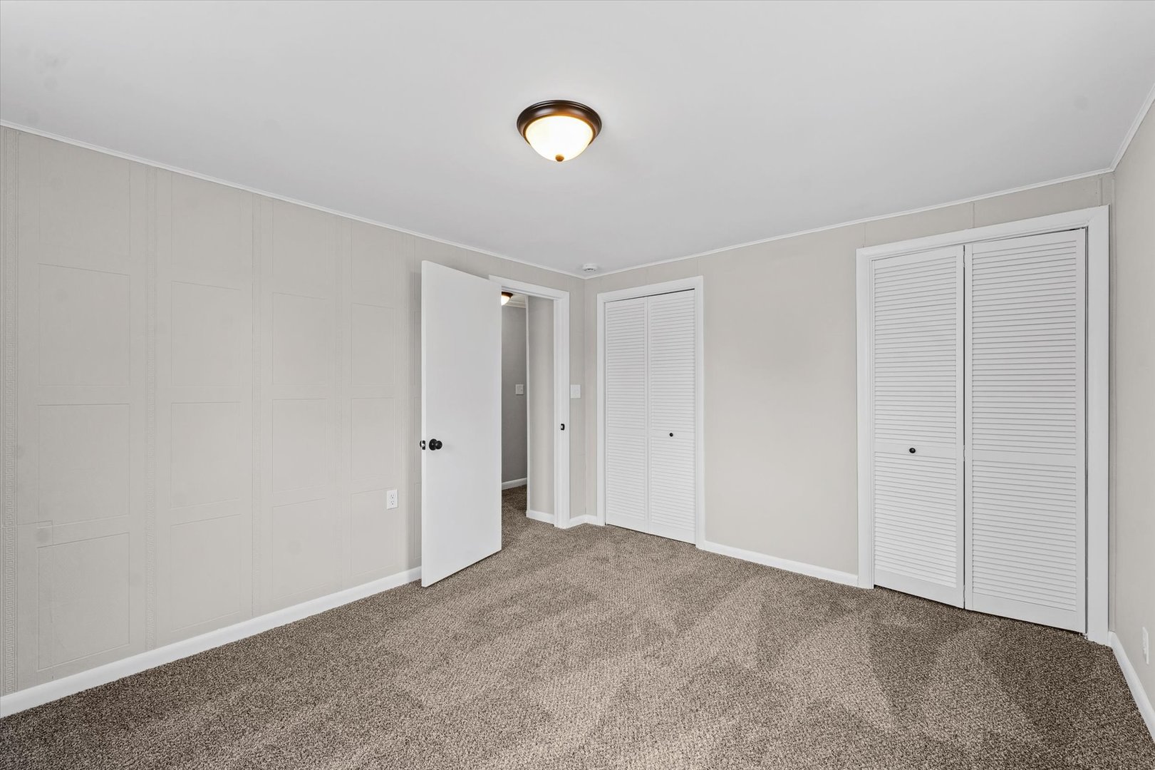 216 North Locust Street Ludlow, IL 60949 - Photo 15 of 30