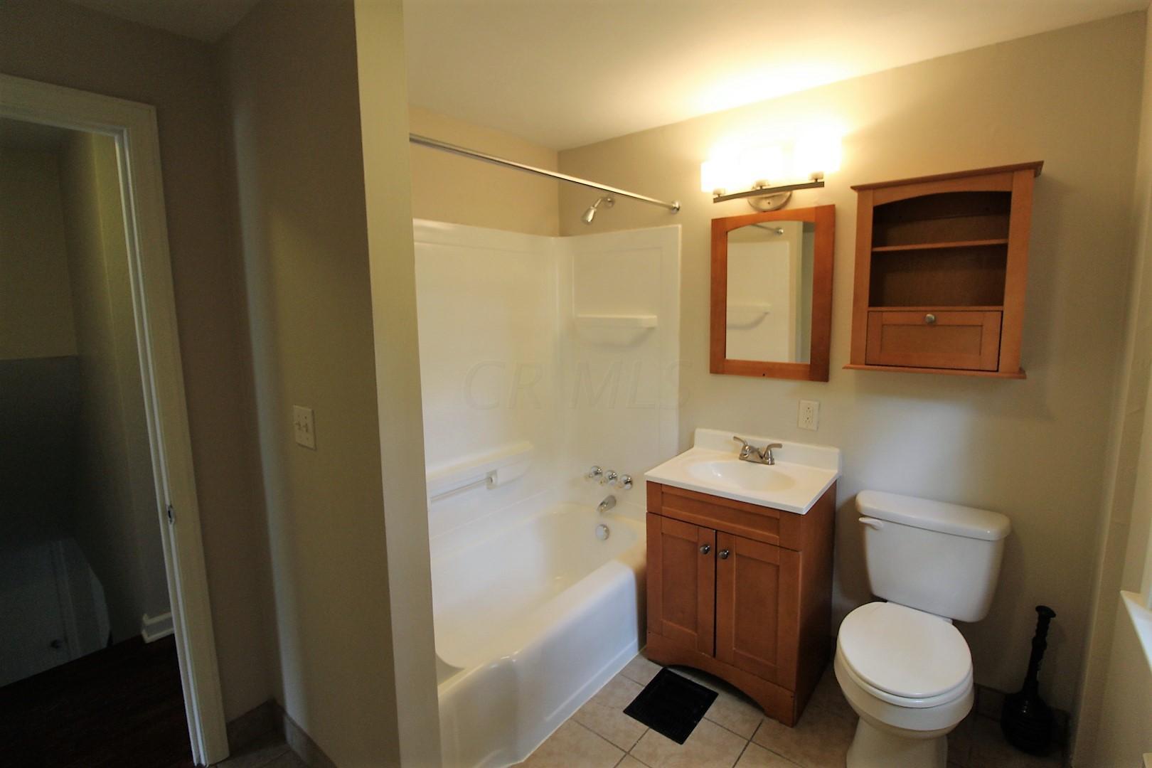 2324 Swansea Road Upper Arlington, OH 43221 - Photo 17 of 24