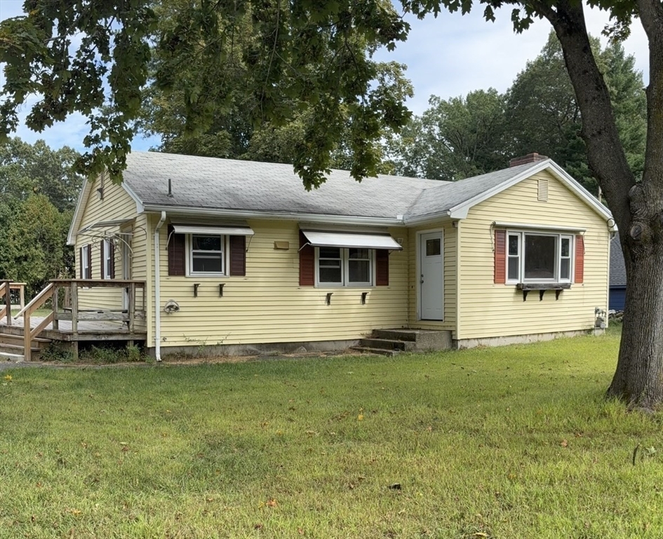 1037 Shaker Road Westfield, MA 01085 - Photo 1 of 10 Gallery Image 1