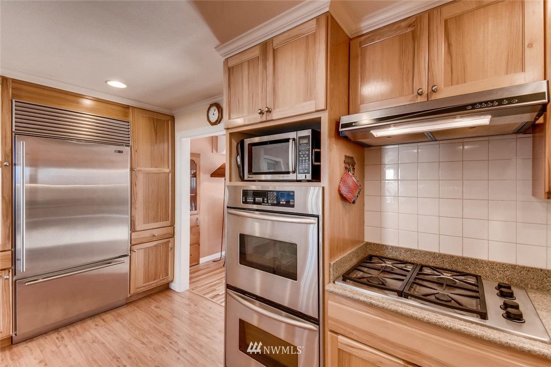 6727 Willow Road Everett, WA 98203 - Photo 6 of 25