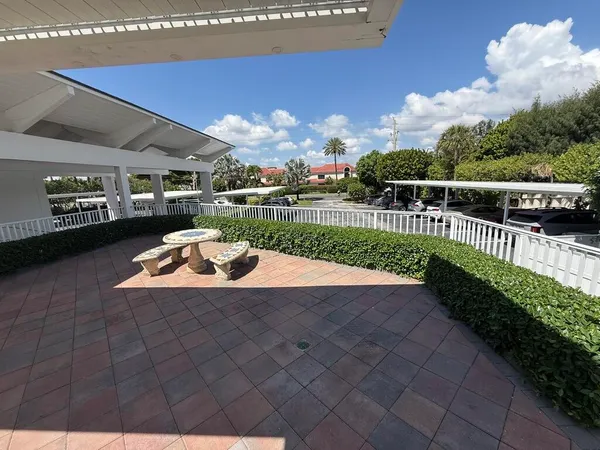 $1,599,999 | 2909 South Ocean Boulevard, Unit 6A, Highland Beach, FL 33487