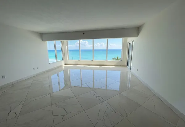 $1,599,999 | 2909 South Ocean Boulevard, Unit 6A, Highland Beach, FL 33487
