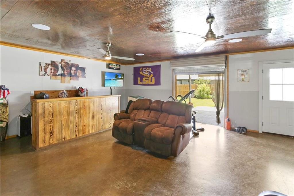 620 Neil Road Westlake, LA 70669 - Photo 13 of 20