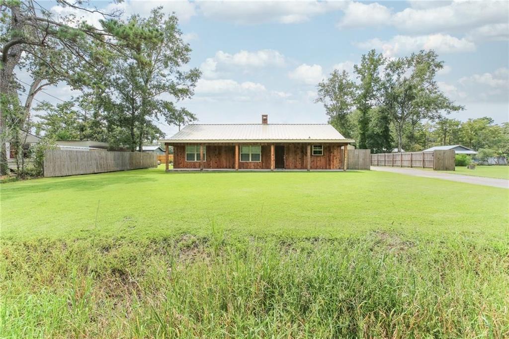 620 Neil Road Westlake, LA 70669 - Photo 2 of 20