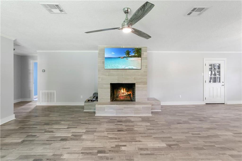 620 Neil Road Westlake, LA 70669 - Photo 4 of 20