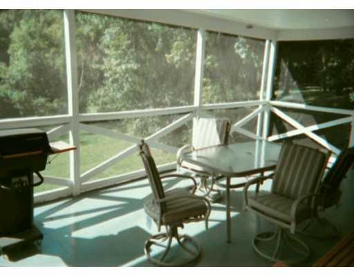 103 Lee Road Pittsburgh, PA 15237 - Photo 4 of 7 Patio/Deck.