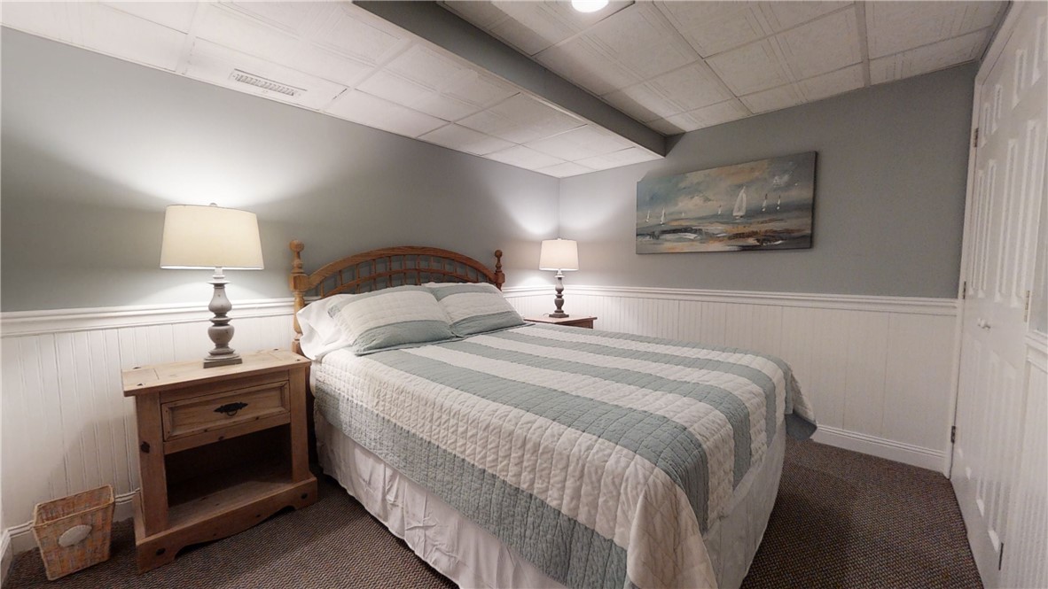 87 Treasure Road Narragansett, RI 02882 - Photo 16 of 21 Cozy sleeping area