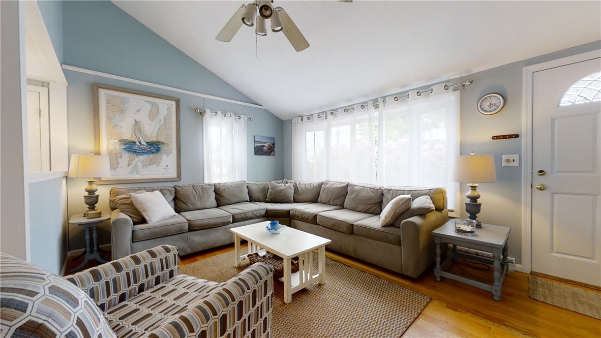 87 Treasure Road Narragansett, RI 02882 - Photo 2 of 21