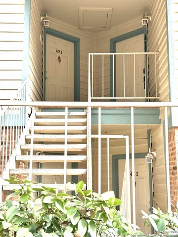 $1,195 | 4839 Brandeis Street, Unit 422, San Antonio, TX 78249