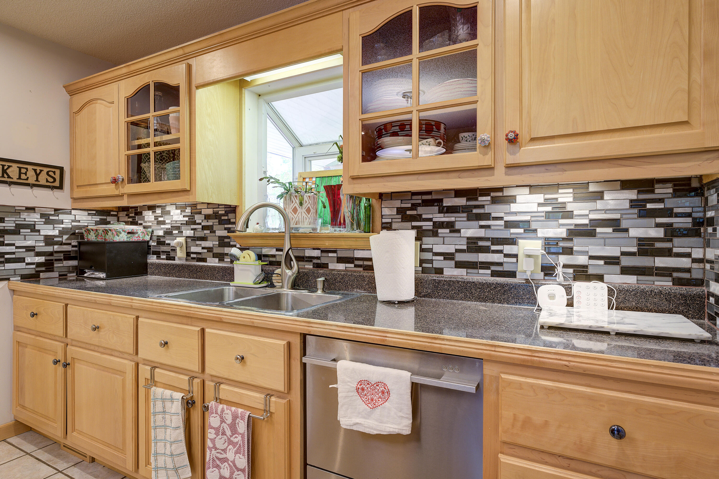 1328 Walnut Grove Road Bluff City, TN 37618 - Photo 13 of 63 Walnut-10