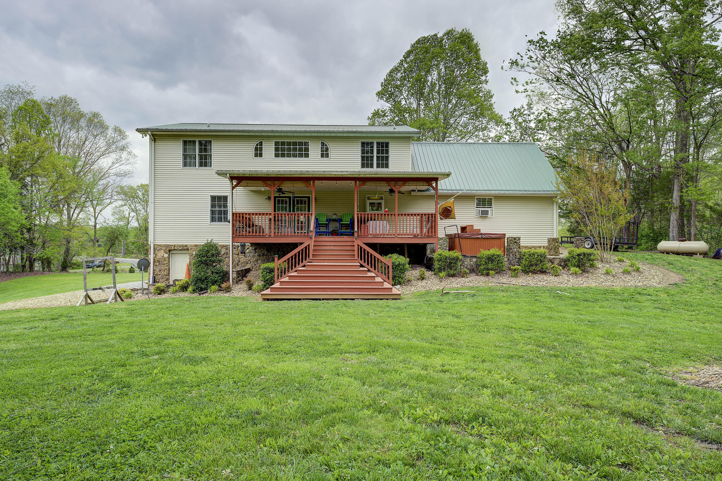 1328 Walnut Grove Road Bluff City, TN 37618 - Photo 50 of 63 Walnut-52