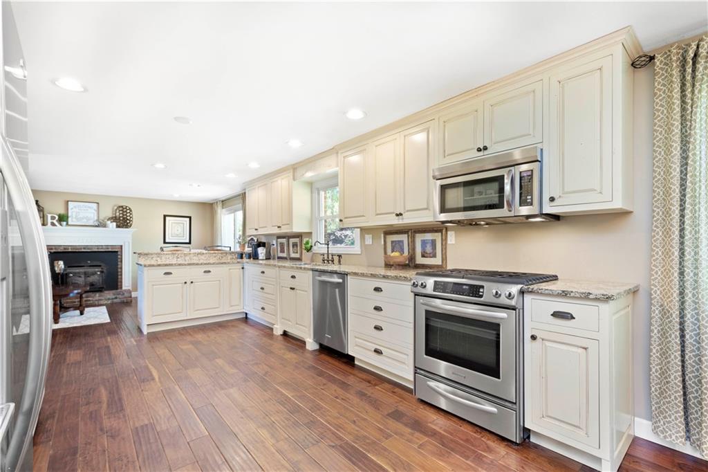 2324 Mill Grove Road Pittsburgh, PA 15241 - Photo 7 of 25 Gallery Image 7