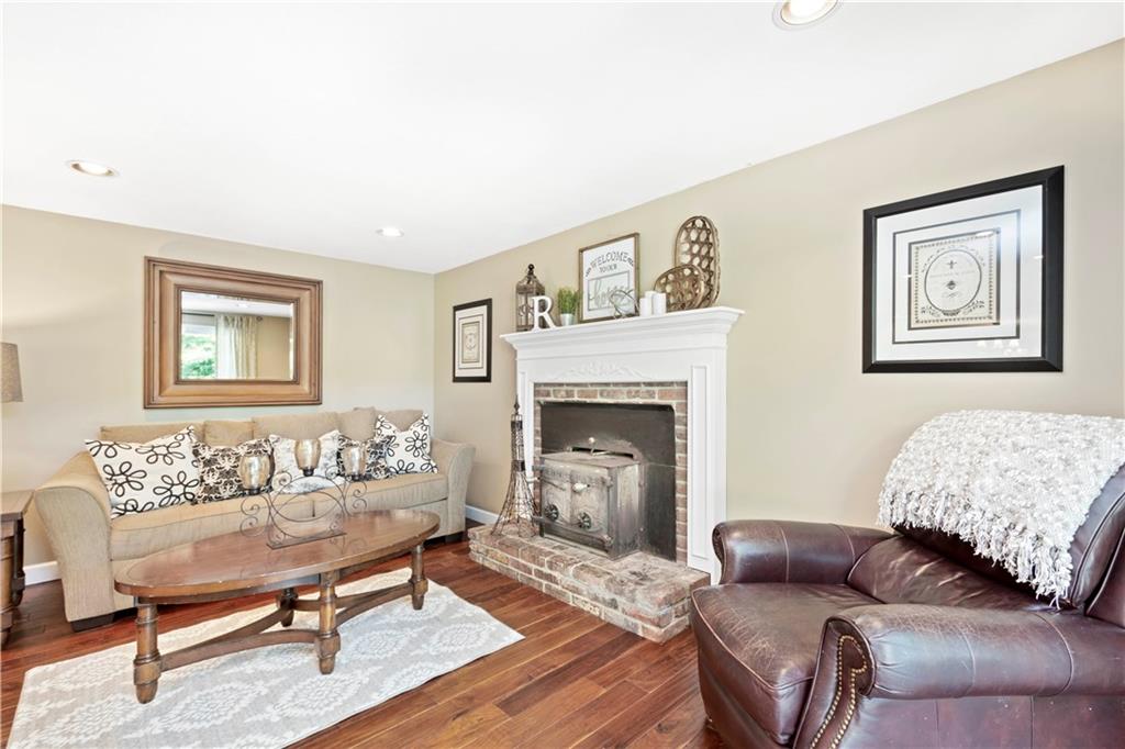 2324 Mill Grove Road Pittsburgh, PA 15241 - Photo 9 of 25 Gallery Image 9