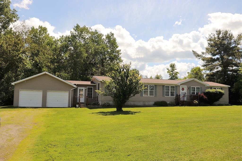 68 Union Road Peru, NY 12972 - Photo 1 of 7 Gallery Image 1