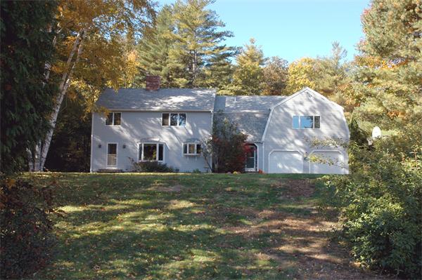 65 R Thurlow Street Georgetown, MA 01833 - Photo 1 of 1 Gallery Image 1
