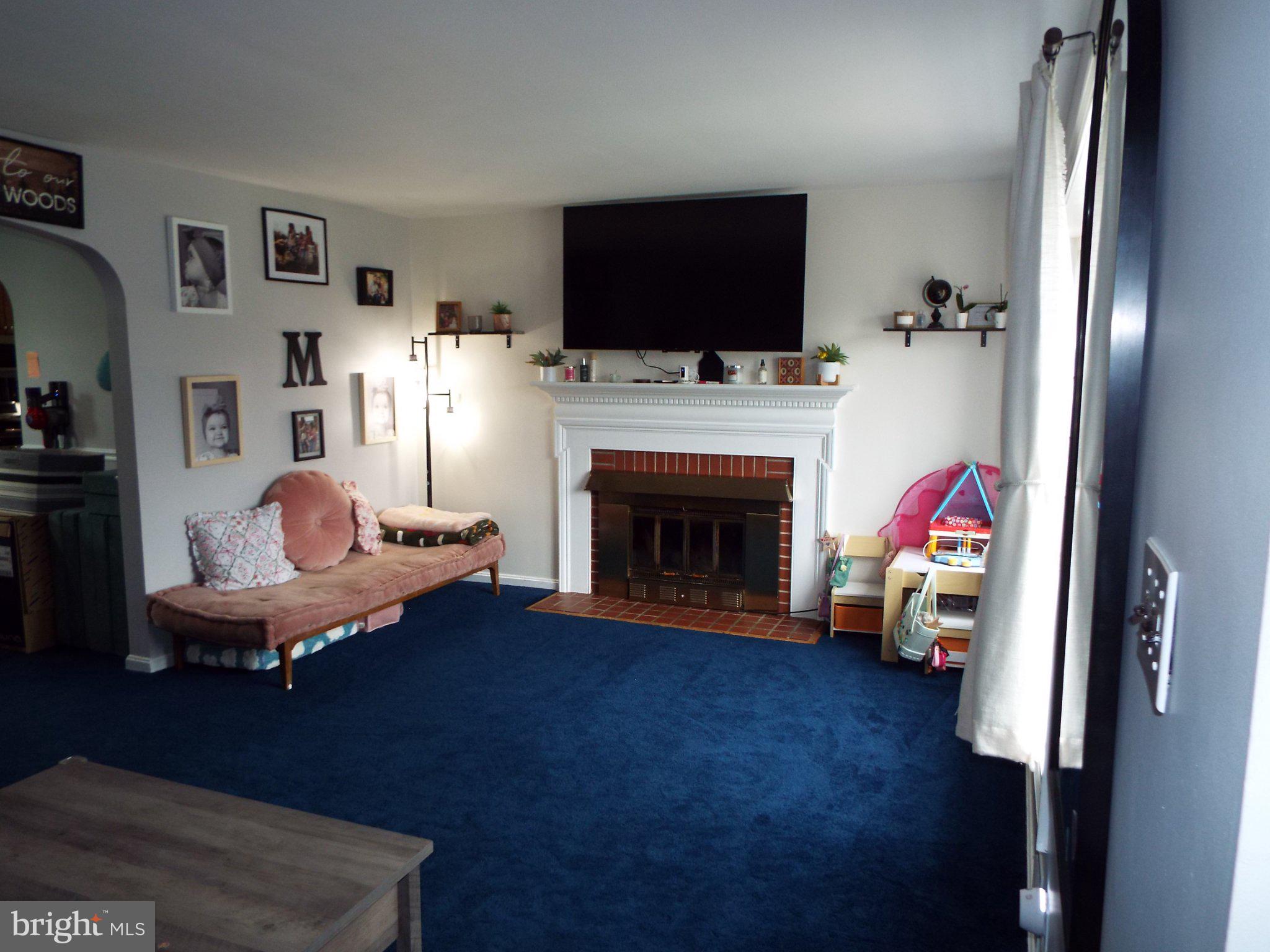 905 Wanda Road Linthicum Heights, MD 21090 - Photo 2 of 20 Gallery Image 2