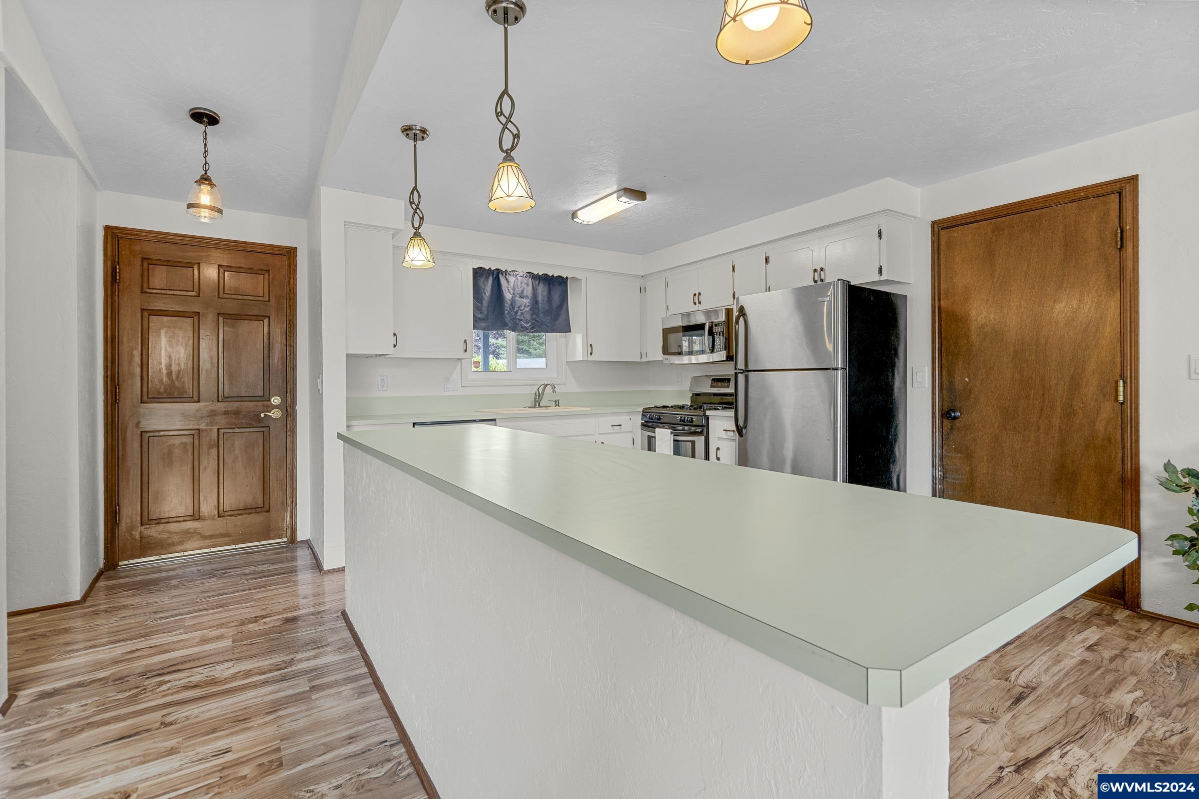 6121 Warwick Place Southwest Albany, OR 97321 - Photo 13 of 37 Gallery Image 13
