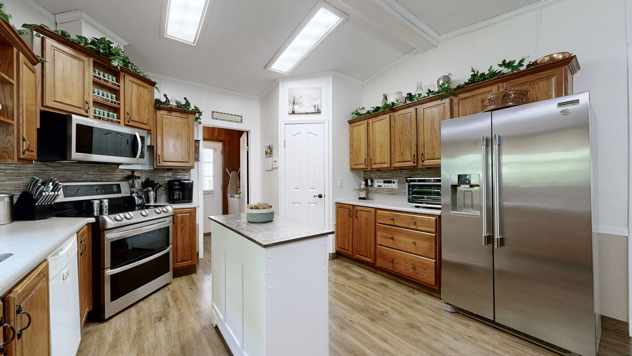 250 Brazzell Road Dickson, TN 37055 - Photo 11 of 33
