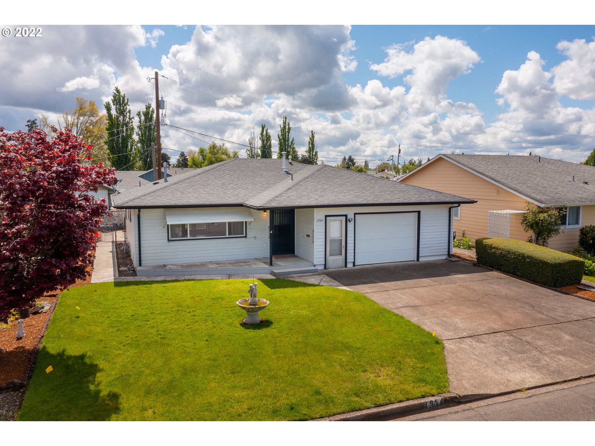 1954 Country Club Road Woodburn, OR 97071 - Photo 1 of 29 Gallery Image 1