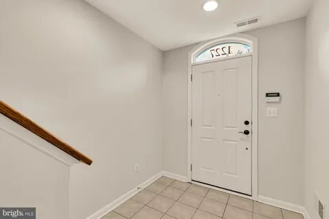 $5,350 | 1227 V Street Northwest, Washington, DC 20009
