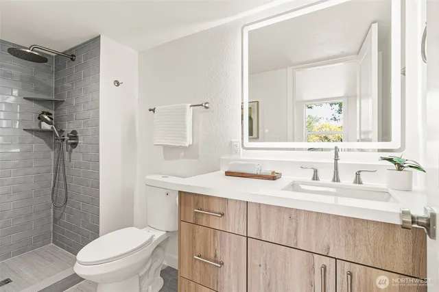 $665,000 | 12077 75th Avenue South, Seattle, WA 98178