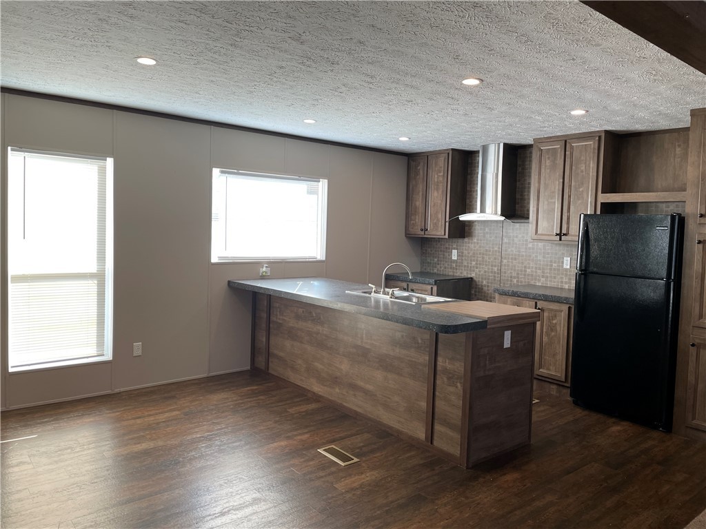 387 East Old Mill Road Travelers Rest, SC 29690 - Photo 2 of 14 Gallery Image 2
