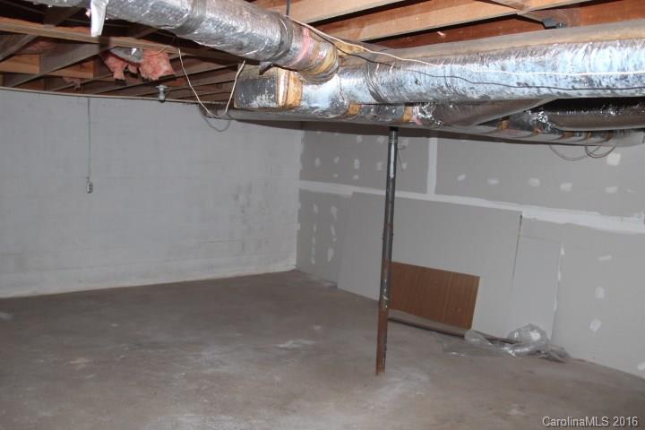 1701 Richey Road Taylorsville, NC 28681 - Photo 20 of 24 Gallery Image 20