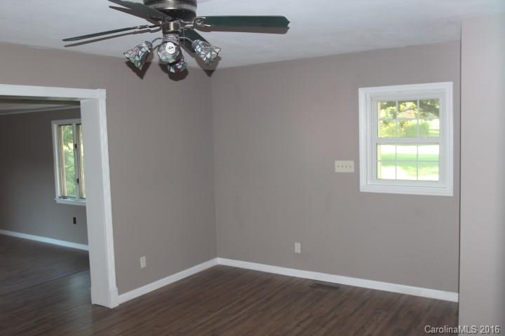 1701 Richey Road Taylorsville, NC 28681 - Photo 6 of 24 Gallery Image 6