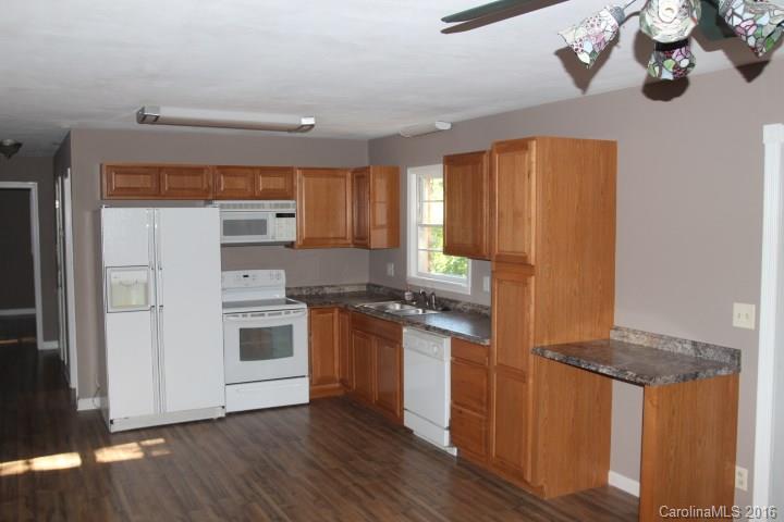 1701 Richey Road Taylorsville, NC 28681 - Photo 7 of 24 Gallery Image 7