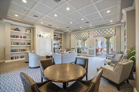 $465,000 | 4211 64th Avenue East, Sarasota, FL 34243