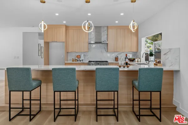 $1,350,000 | 3240 Casino Drive, Thousand Oaks, CA 91362