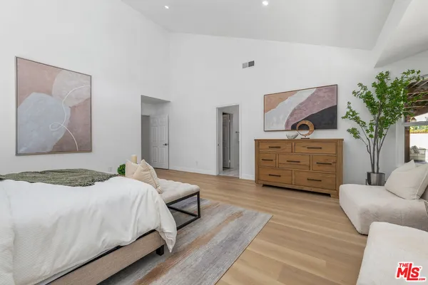 $1,350,000 | 3240 Casino Drive, Thousand Oaks, CA 91362