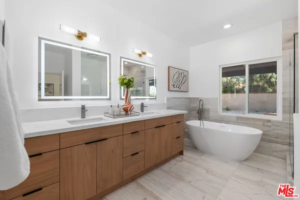 $1,350,000 | 3240 Casino Drive, Thousand Oaks, CA 91362