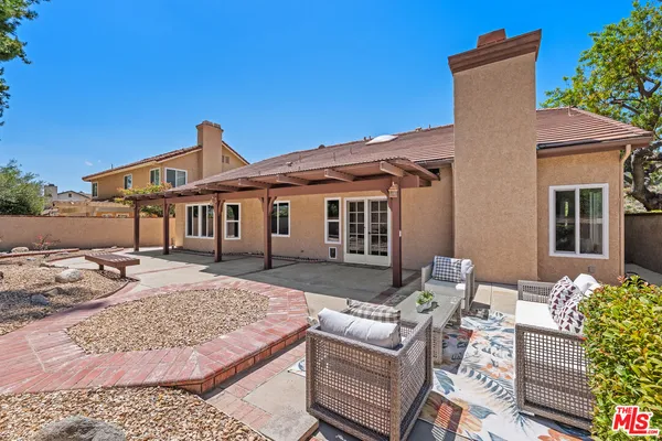 $1,350,000 | 3240 Casino Drive, Thousand Oaks, CA 91362