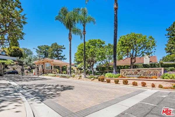 $1,350,000 | 3240 Casino Drive, Thousand Oaks, CA 91362