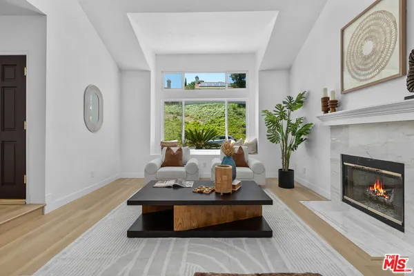$1,350,000 | 3240 Casino Drive, Thousand Oaks, CA 91362