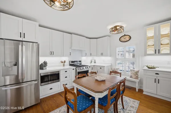 $449,000 | 410 Phillips Street, Edenton, NC 27932