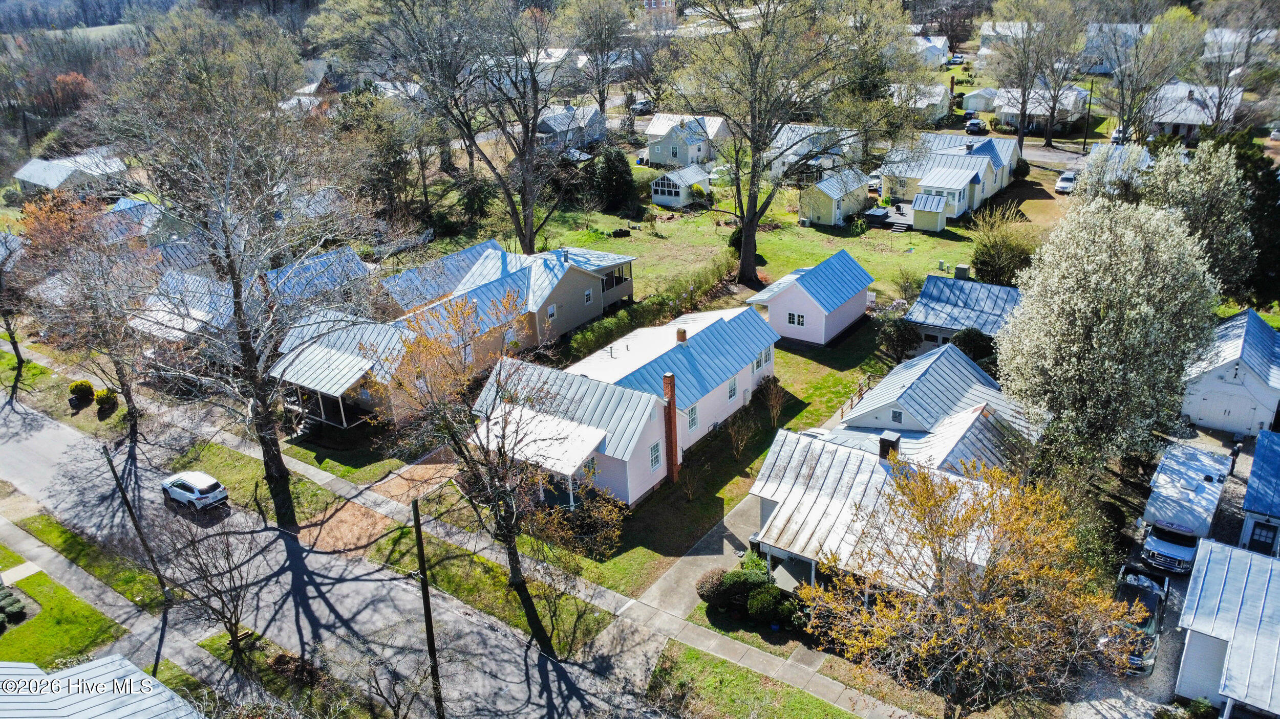 410 Phillips Street Edenton, NC 27932 - Photo 35 of 41 35_xdrone-1