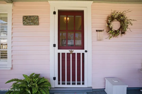 $449,000 | 410 Phillips Street, Edenton, NC 27932