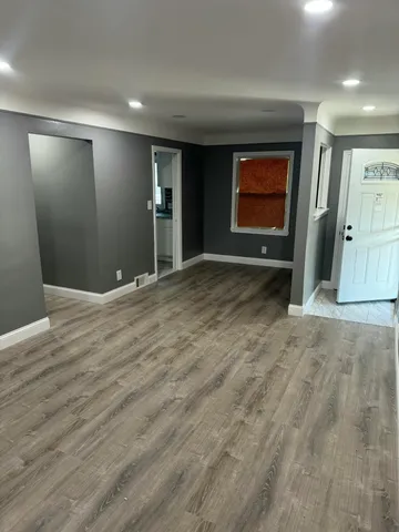 $139,999 | 19138 Tireman Avenue, Detroit, MI 48228