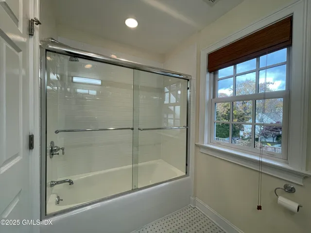 $1,350,000 | 1 Northfield Street, Unit B, Greenwich, CT 06830