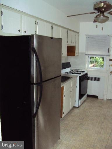 19 Murdock Road Baltimore, MD 21212 - Photo 8 of 8 Kitchen
