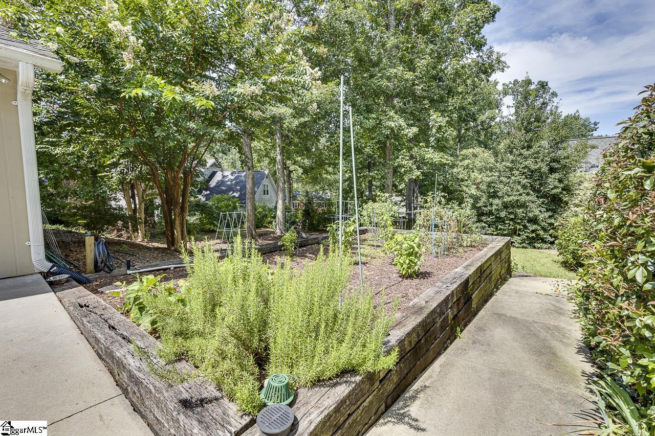 102 West Hackney Road Greer, SC 29650 - Photo 29 of 33 Gallery Image 29