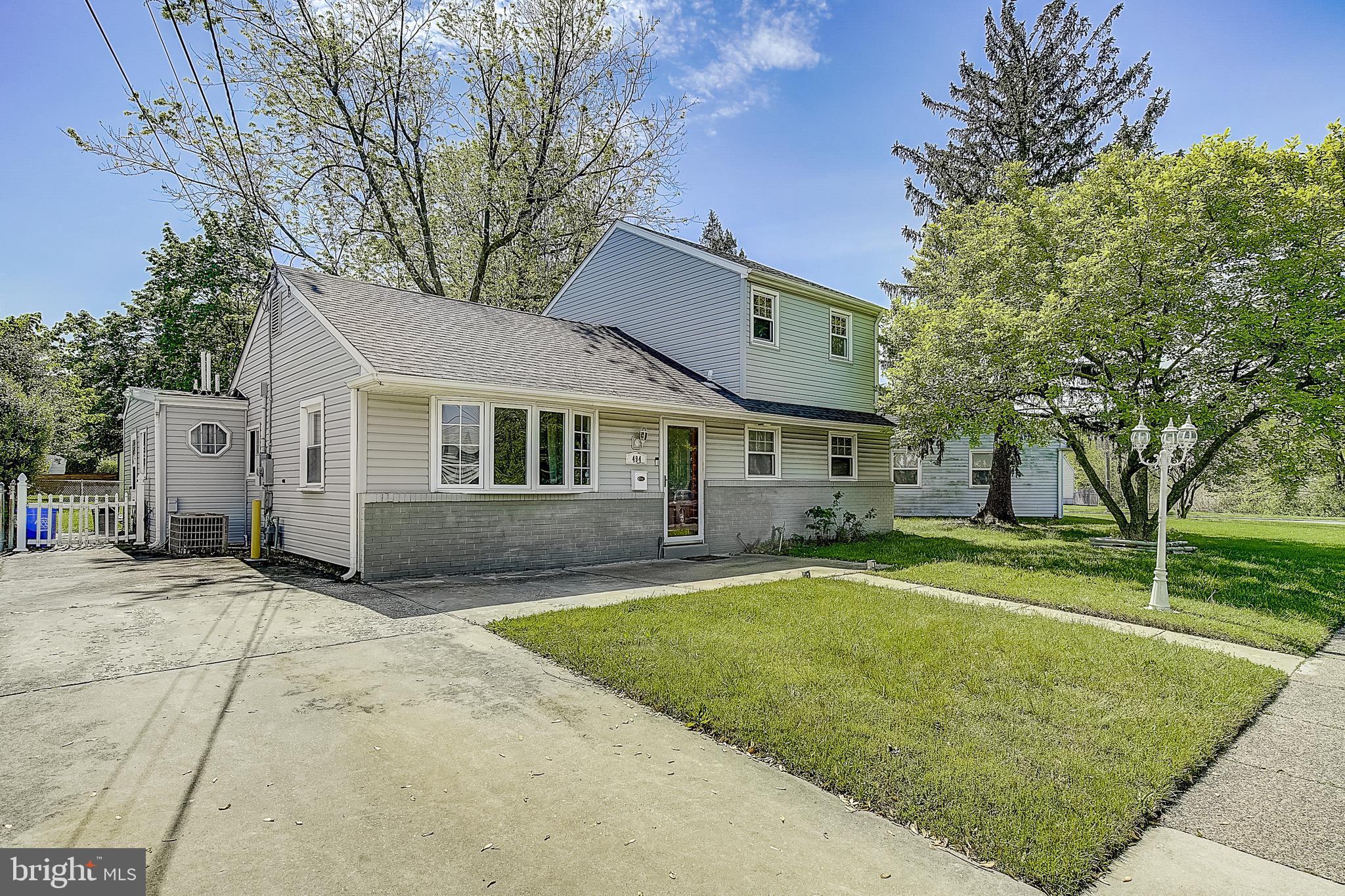 494 Dewey Road Bellmawr, NJ 08031 - Photo 2 of 26