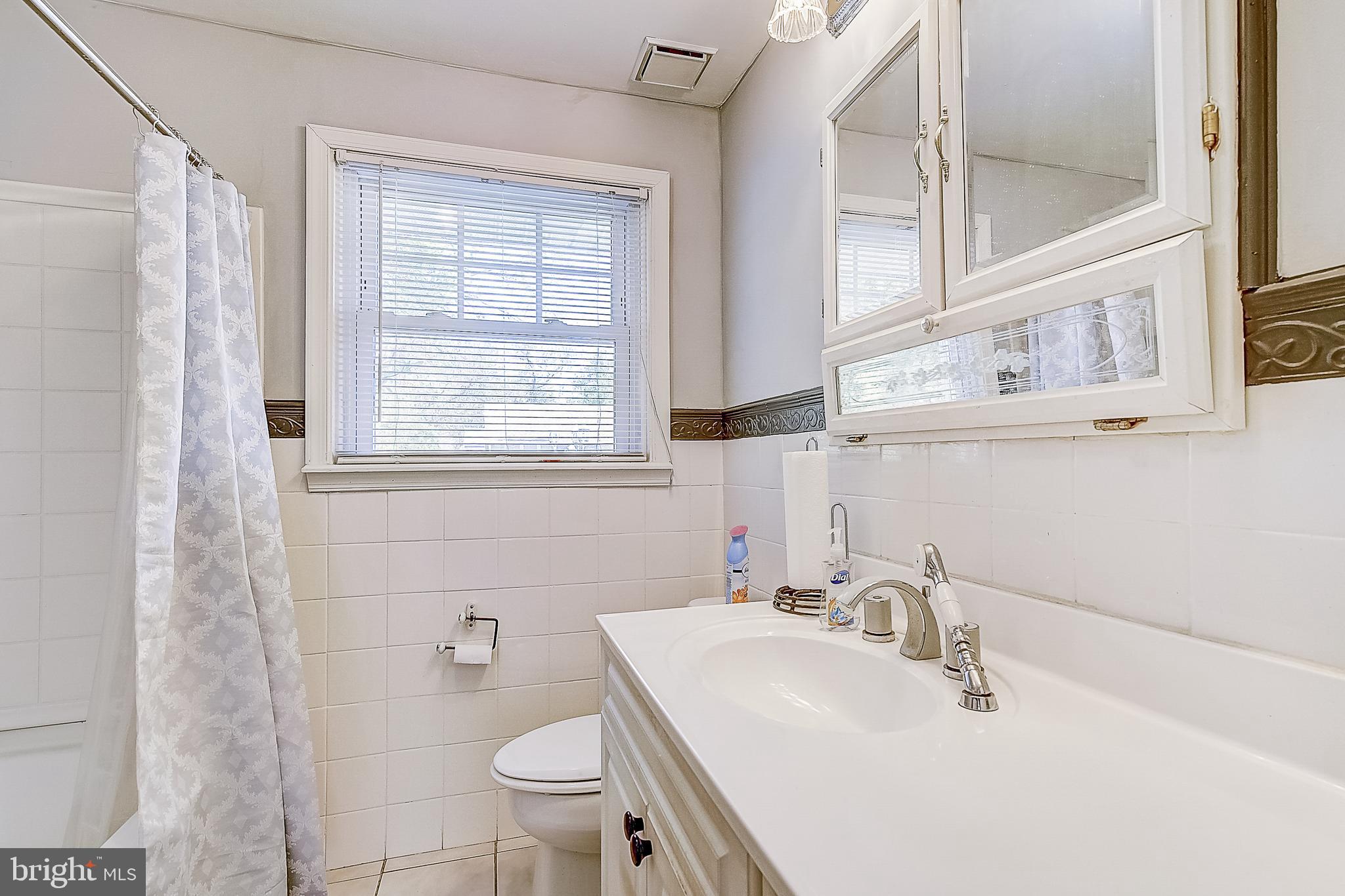 494 Dewey Road Bellmawr, NJ 08031 - Photo 19 of 26