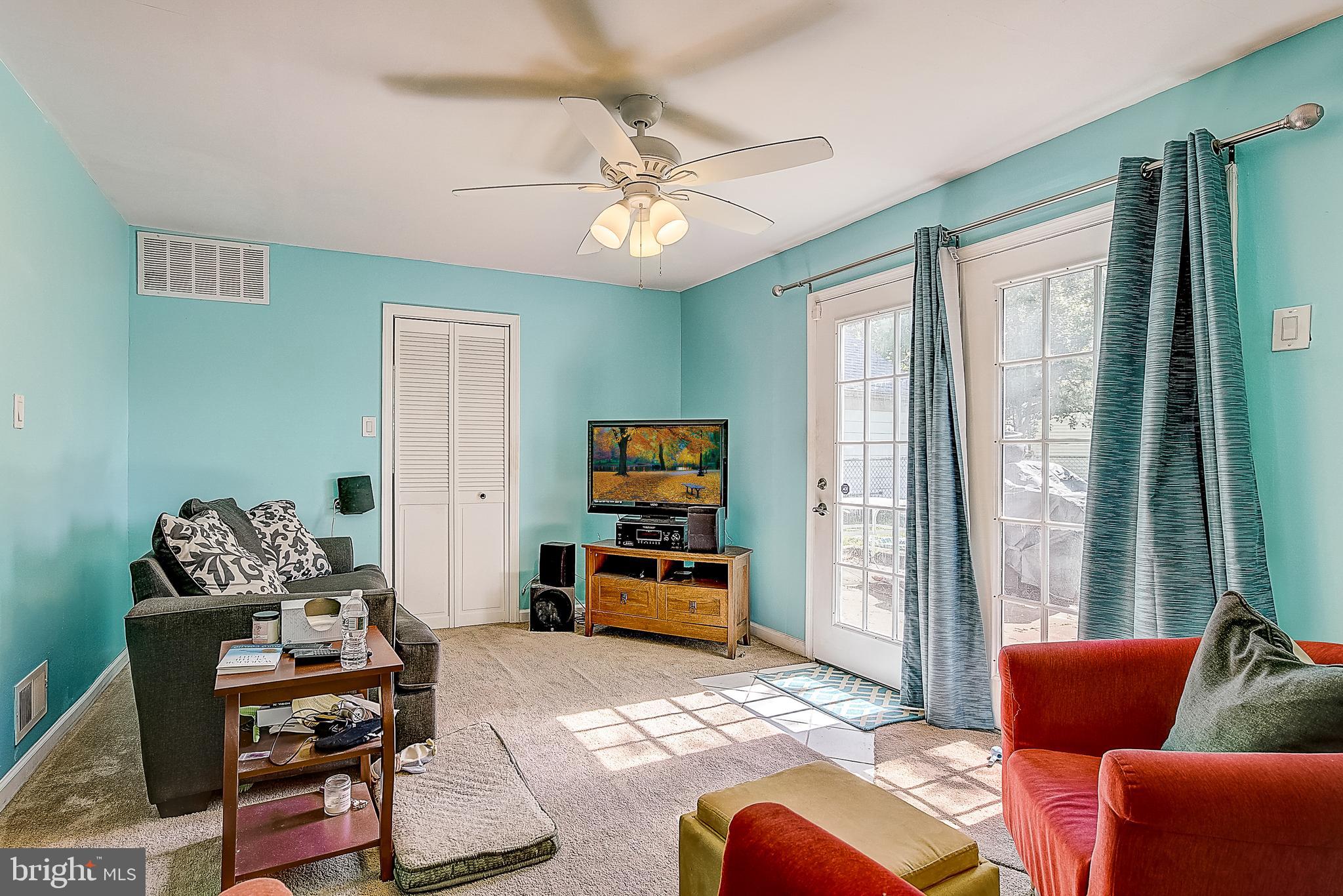 494 Dewey Road Bellmawr, NJ 08031 - Photo 6 of 26